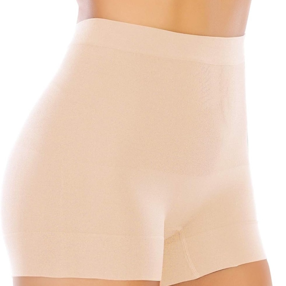 Seamless High-Waist Shapewear Shorts